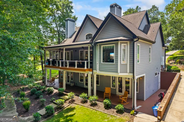 Popular Capri Point Real Estate