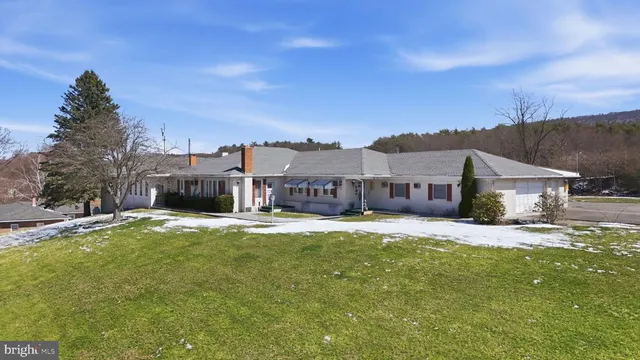 Popular Breezewood Real Estate