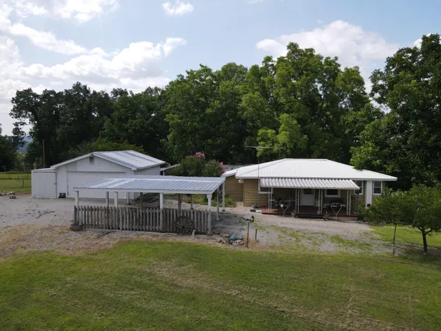 Cheap Cedar Creek Real Estate