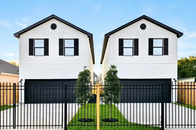 Popular Liberty Terrace Place Real Estate