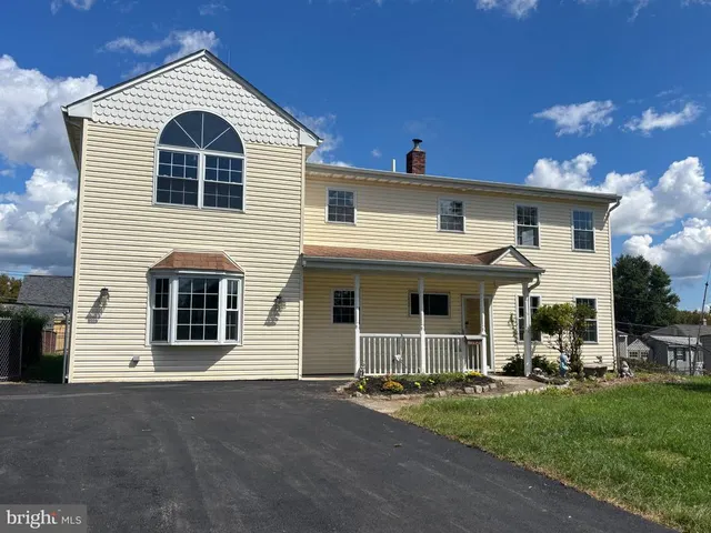 Popular Holly Hill Real Estate