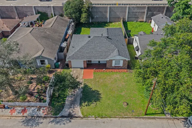 Popular Lindale Park Sec 01 Real Estate