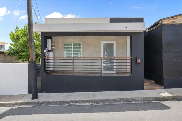Cheap Sabana Grande Real Estate