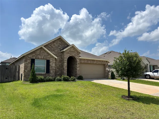 Popular Winward Sec 4 Real Estate