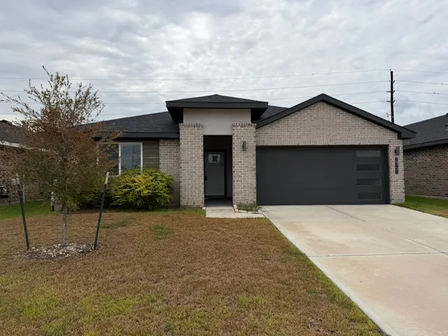 Cheap Fulshear Real Estate