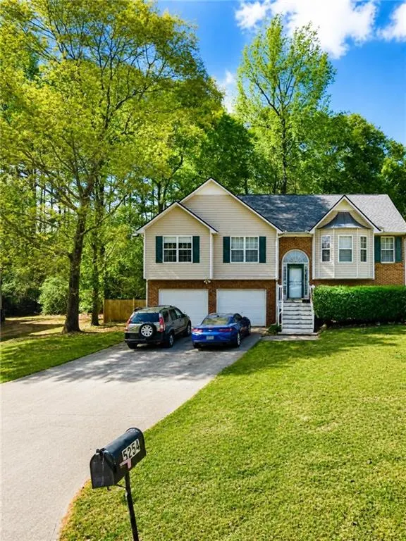 Popular Kensington Place Real Estate