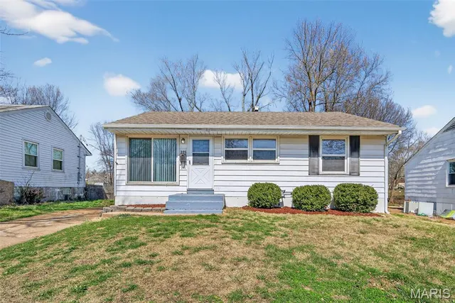 Popular Glasgow Village Unit 3 Real Estate