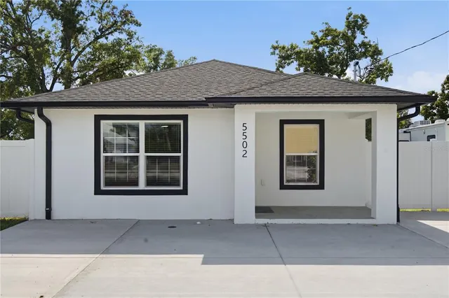 Popular LARCHMONT Real Estate