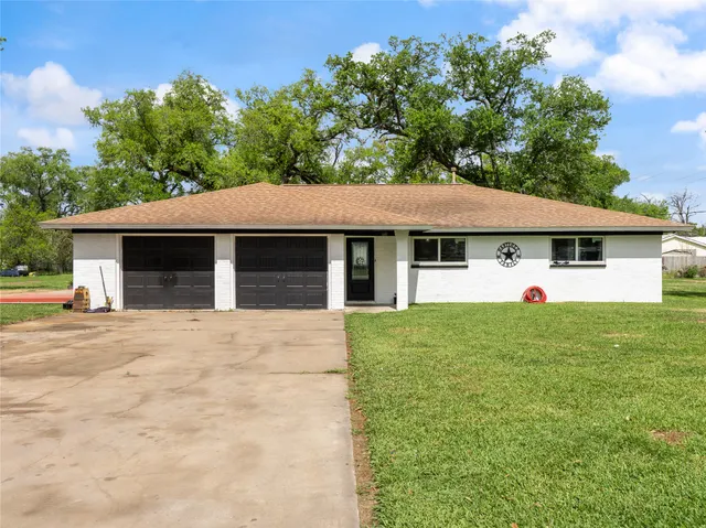 Popular J E Groce Real Estate
