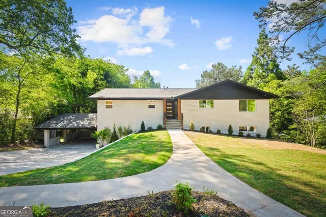 Popular Sagamore Hills Real Estate