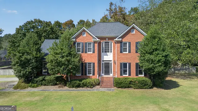 Expensive Saddlebrook Downs Real Estate