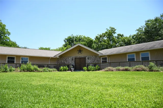 Popular Lake Lorraine 01 Real Estate