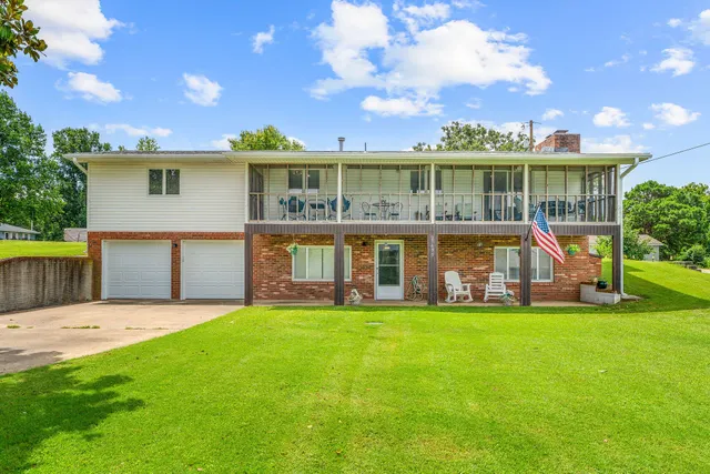 Expensive Knob Hill Acres Real Estate