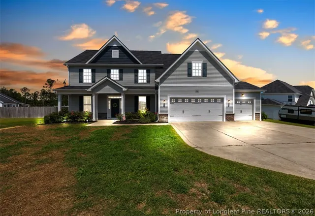 Popular VICTORIA MANOR Real Estate