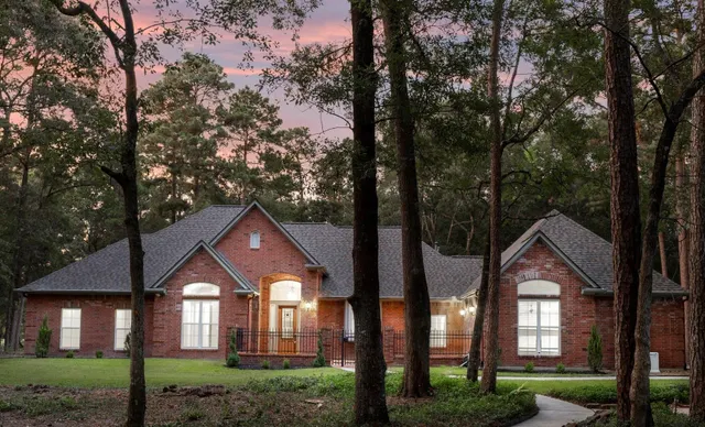 Popular Red Oak Ranch 01 Real Estate