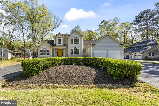 Cheap Swan Point Real Estate