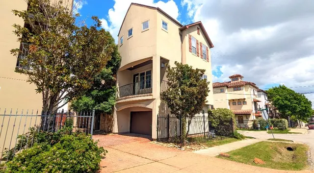 Popular Feagan Street Gardens Real Estate