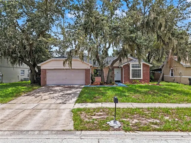 Cheap BOYETTE SPRINGS Real Estate