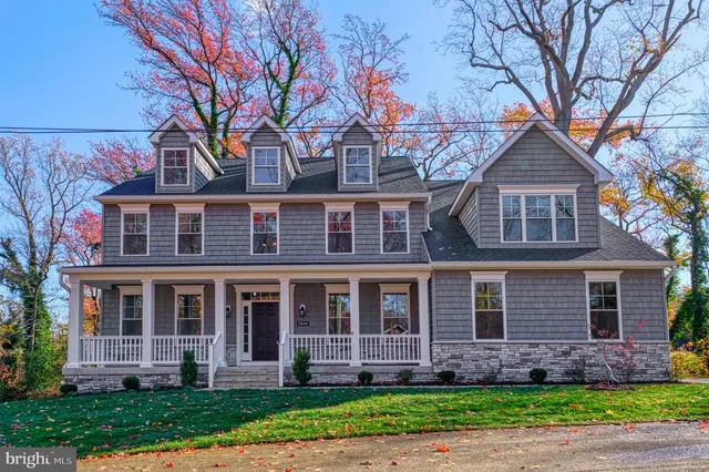 Popular Annapolis Roads Real Estate