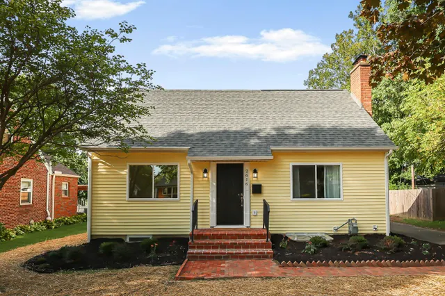 Expensive River Ridge Real Estate
