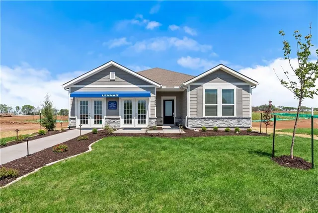 Popular Avondale Meadows Real Estate