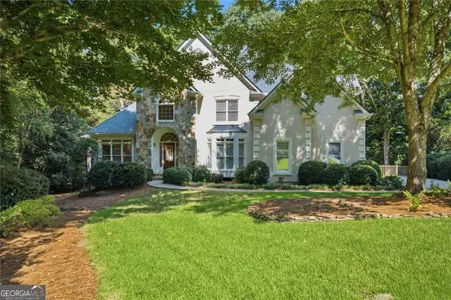 Popular OXFORD LAKES Real Estate