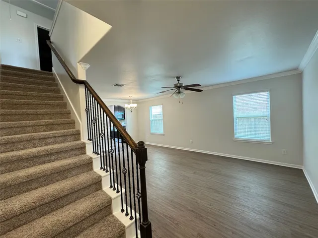 Popular Almeda Xing Real Estate