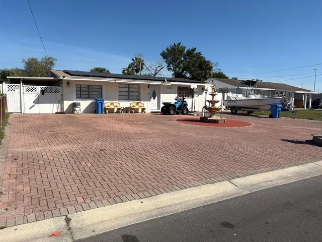 Cheap SOUTHERN COMFORT HOMES UNIT Real Estate