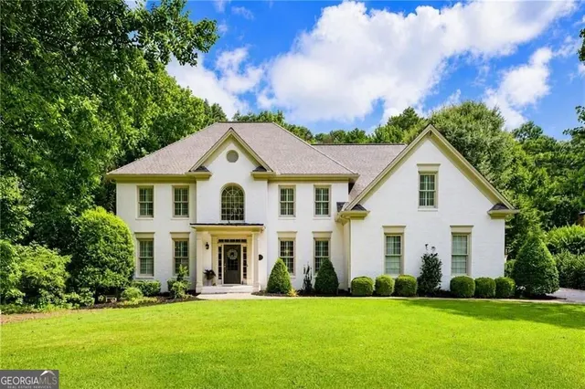 Expensive Wood Valley Real Estate
