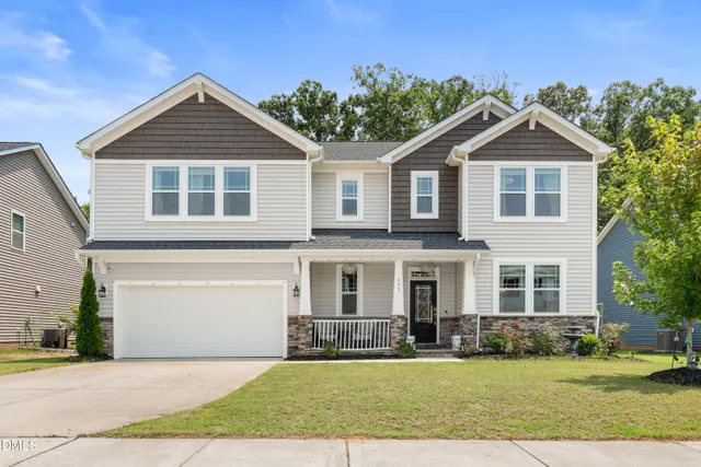Popular Oak Park Real Estate