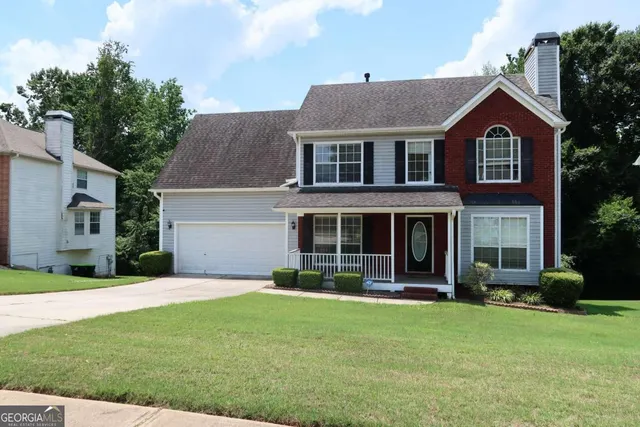 Expensive Summer Leigh Real Estate