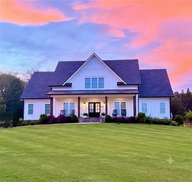Popular The Reserve at Reynolds Bend Real Estate