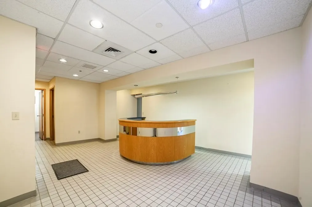 33 Bassett Ln,Unit Barnstable, Hyannis, MA 02601