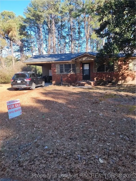 Popular Cresthaven Real Estate