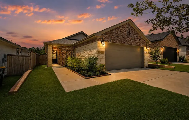 Popular Montgomery Oaks Sec 4 Real Estate