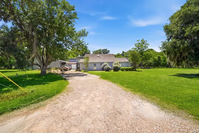 Cheap Homeland Acres Real Estate