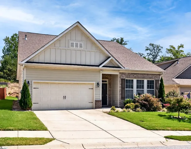 Popular Eagles Glen Real Estate