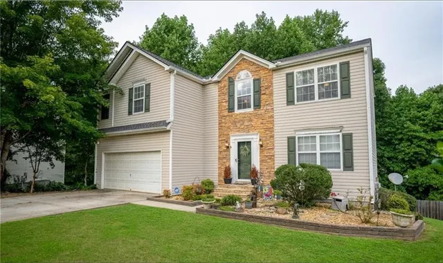 Popular Campbell Crossing Real Estate
