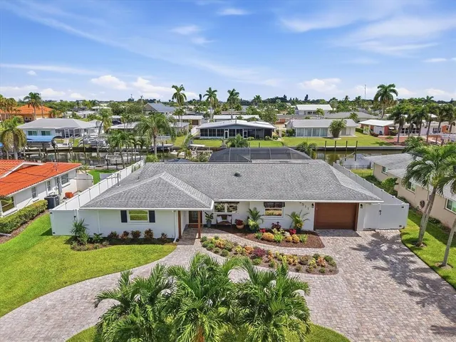 Expensive CORAL SHORES Real Estate