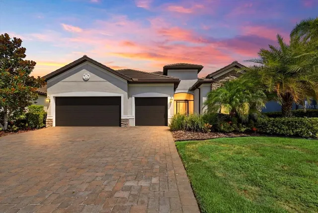 Popular ARBOR GRANDE Real Estate