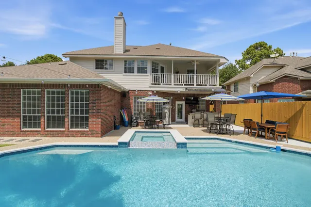 Popular Laurel Creek Sec 02 Real Estate