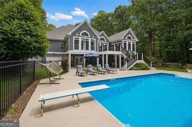 Expensive Shalom Real Estate