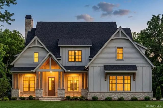 Popular Woodlands at Hyde Park Real Estate