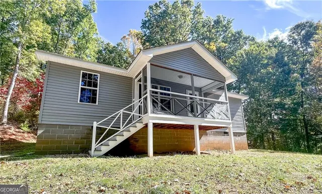 Popular Windyhill Real Estate