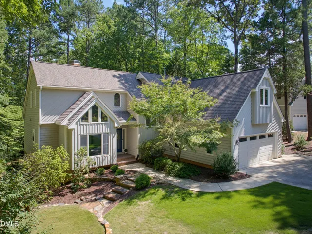 Popular Westlake Village Real Estate