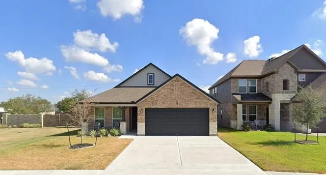 Popular Champions Oak Sec 1 Real Estate