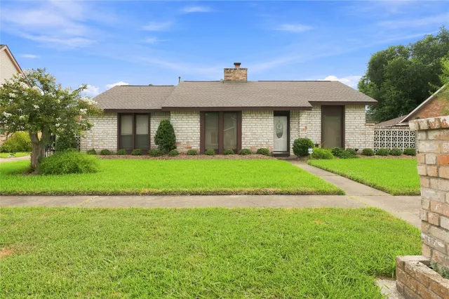 Popular Sageglen Sec 02 Real Estate