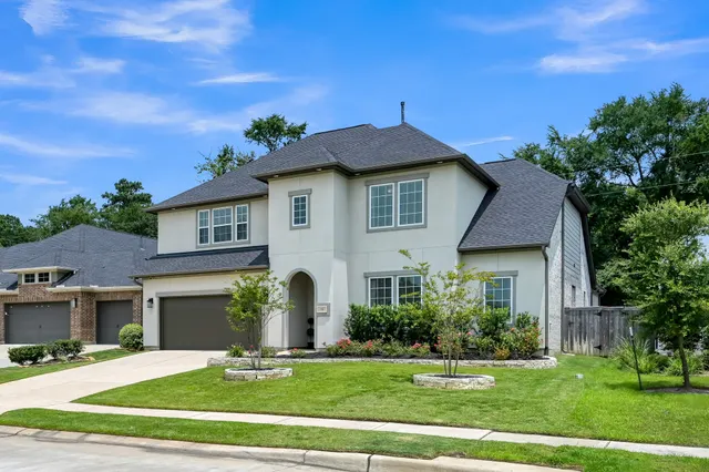 Expensive Lakes at Creekside Real Estate