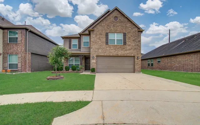 Popular Greensbrook Place Real Estate