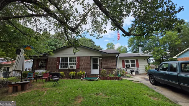 Cheap Clayton Highlands Real Estate